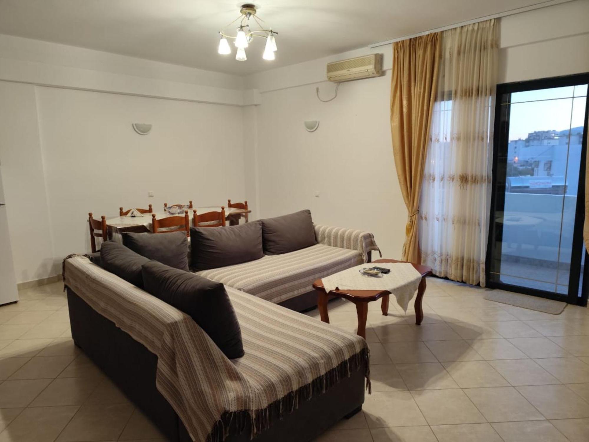 M&j Apartment *