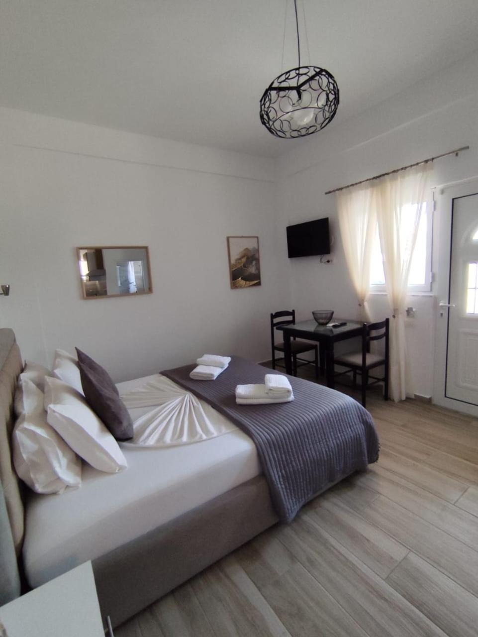 M&j Apartment Ksamil