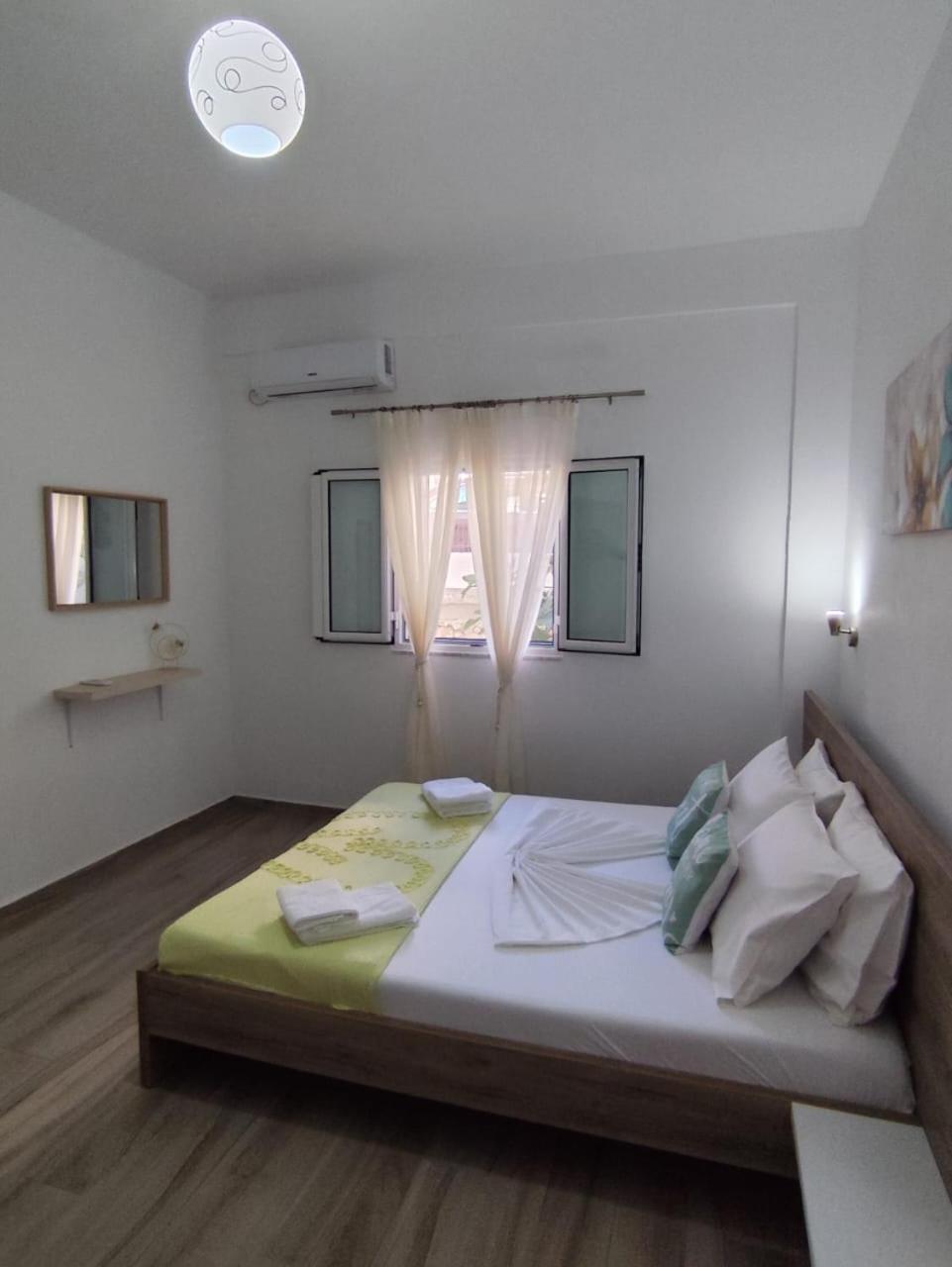 M&j Apartment