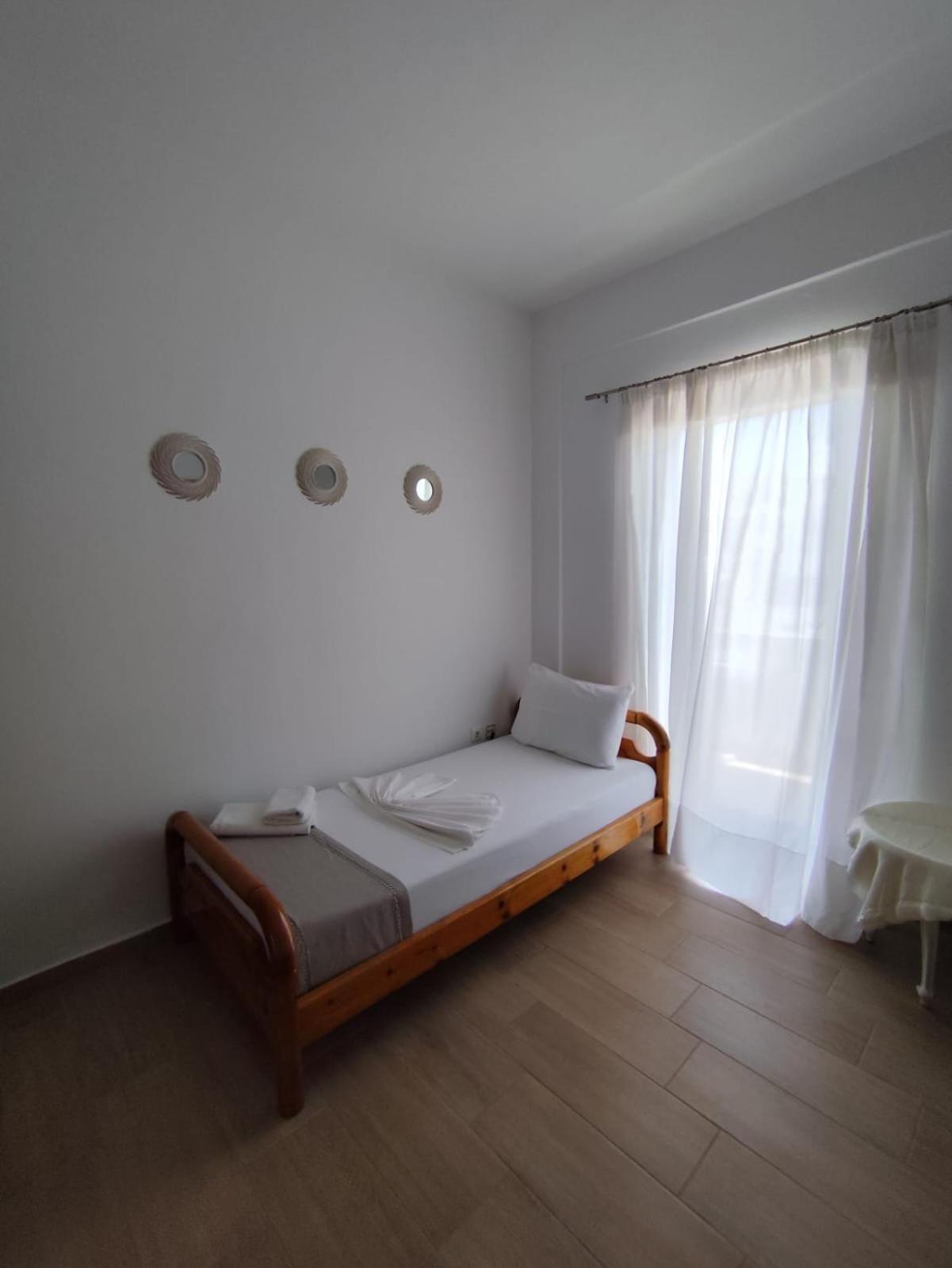 M&j Apartment *